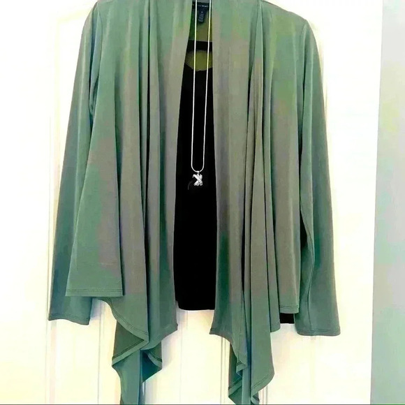 White House Black Market Sweaters - *NWOT* WHBM  Sandwashed Coverup Size-Small